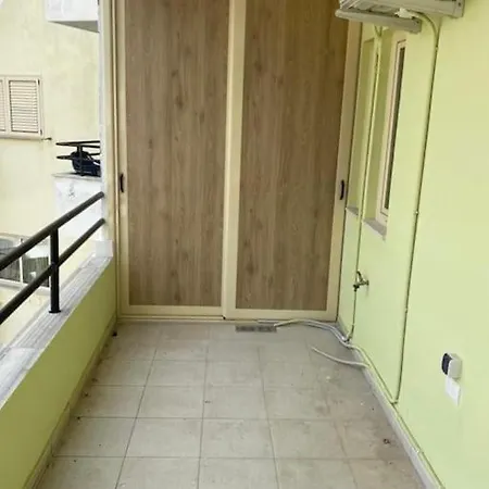 2 Bedroom In The Centre