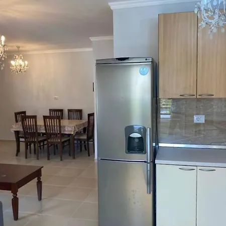 公寓 2 Bedroom In The Centre 希马拉