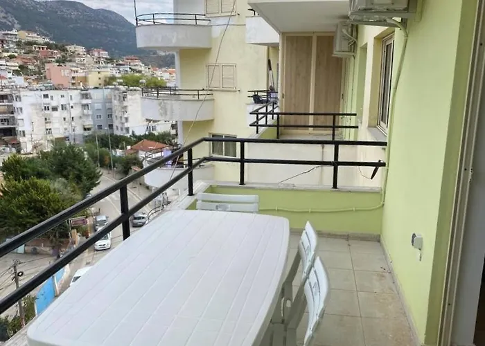 2 Bedroom In The Centre 希马拉
