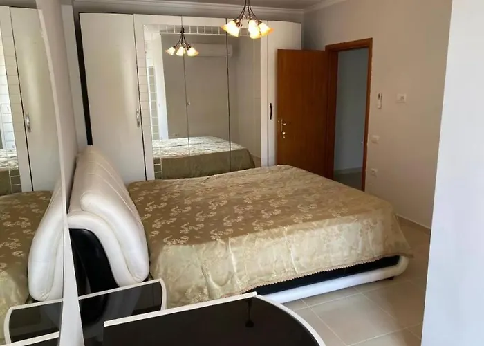 2 Bedroom In The Centre * 希马拉